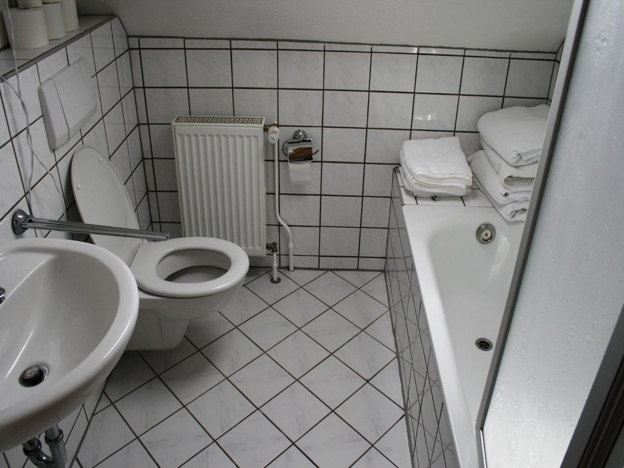 Large holiday home in Willingen with private garden&several terraces Buitenkant foto